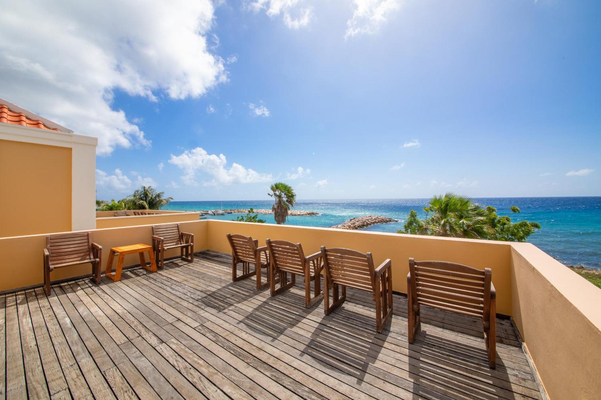 Atlantis Beach House Вилемстад Екстериор снимка
