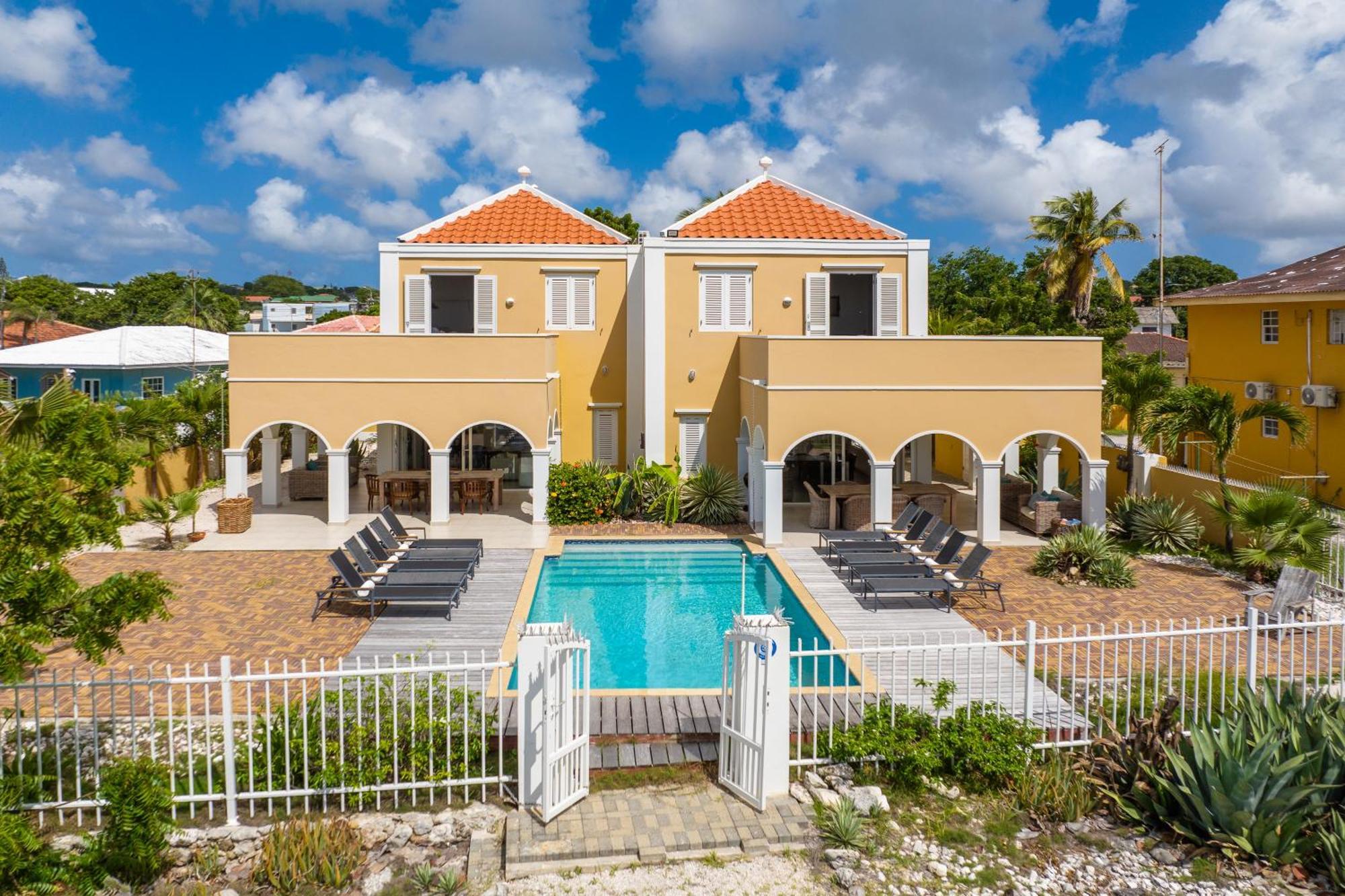 Atlantis Beach House Вилемстад Екстериор снимка