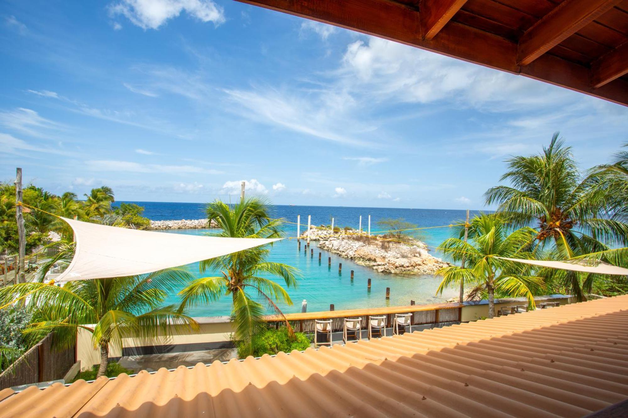 Atlantis Beach House Вилемстад Екстериор снимка